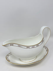 Wedgwood Wedgwood Colchester Gravy Boat with Stand   