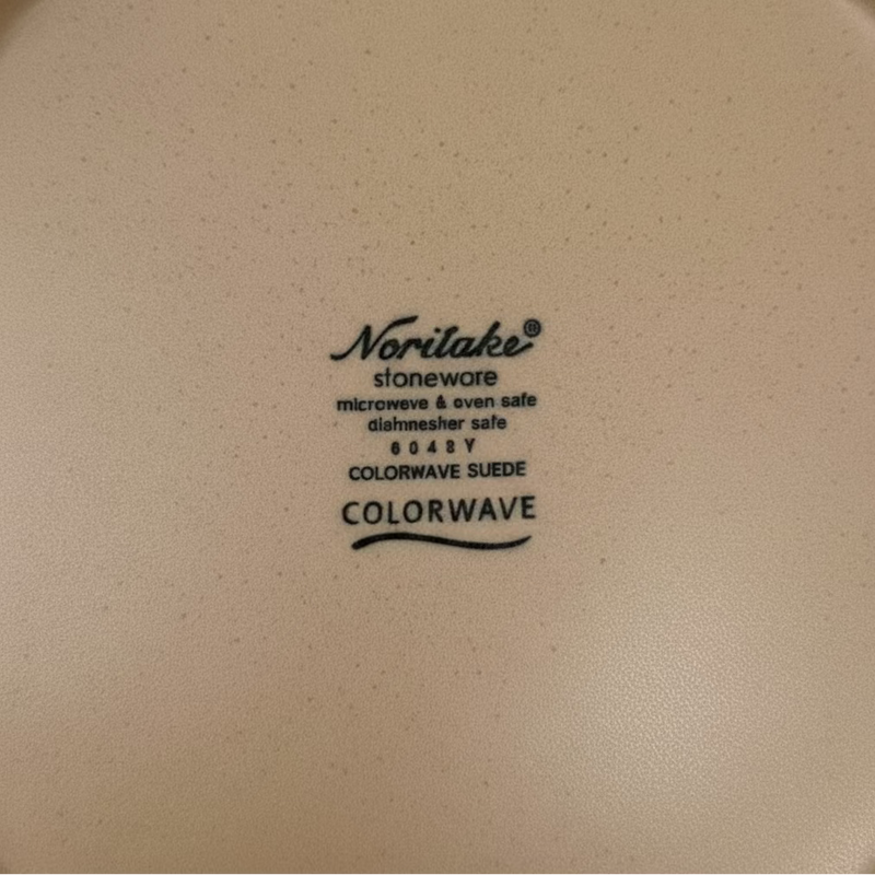 Noritake Noritake Colorwave Suede Square Dinner Plate