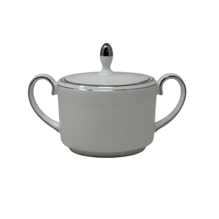 Wedgwood Wedgwood Vera Wang Blanc Sur Blanc Covered Sugar Bowl