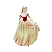 Coalport Coalport Debutantes True Love Figurine