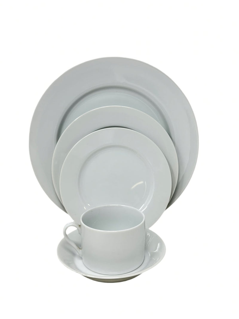 Fitz and Floyd Fitz and Floyd White Shoulders - 5 Piece Place Setting   