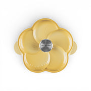 Le Creuset Le Creuset Cast Iron 2.25QT (2L) Petal Camomille Cocotte