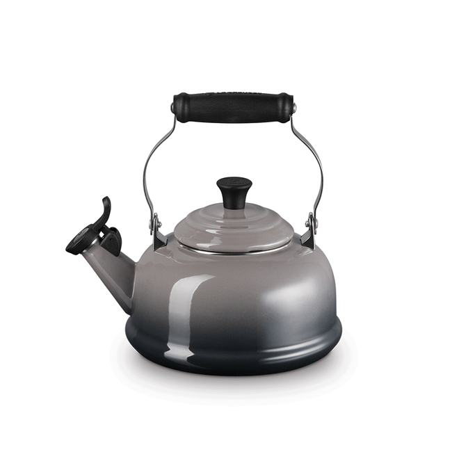 Le Creuset Le Creuset Whistling Kettle - Classic Oyster