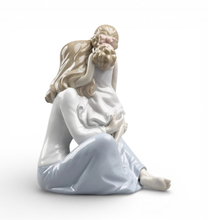 Lladro Lladro Mommy's Little Girl Mother Figurine