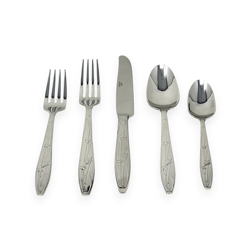 Mikasa Mikasa Pure Red Flatware - 5 Piece Place Setting