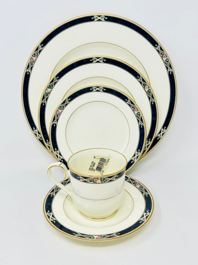 Noritake Noritake Azure Garden - 5 Piece Place Setting   