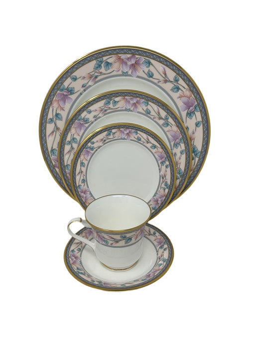 Noritake Noritake Embassy Suite - 5 Piece Place Setting   