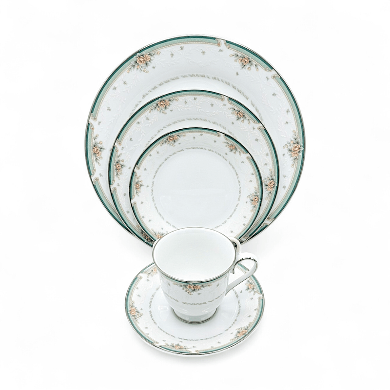 Noritake Noritake Greenbrier - 5 Piece Place Setting