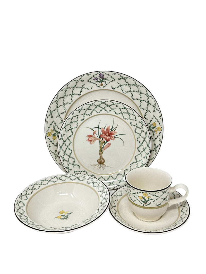 Noritake Noritake Keltcraft Summer Magic - 5 Piece Place Setting   