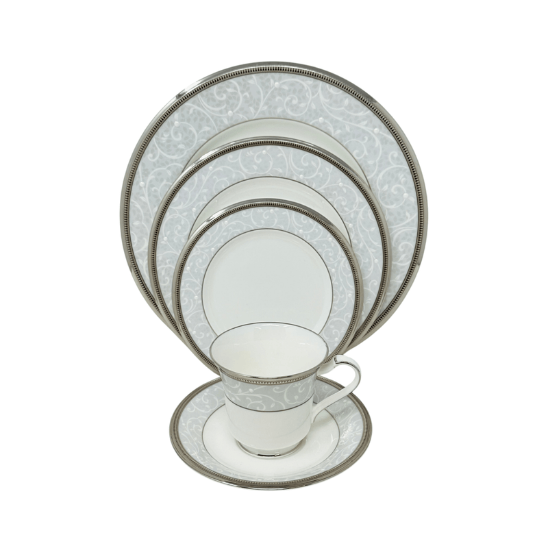 Noritake Noritake Lenore Platinum - 5 Piece Place Setting
