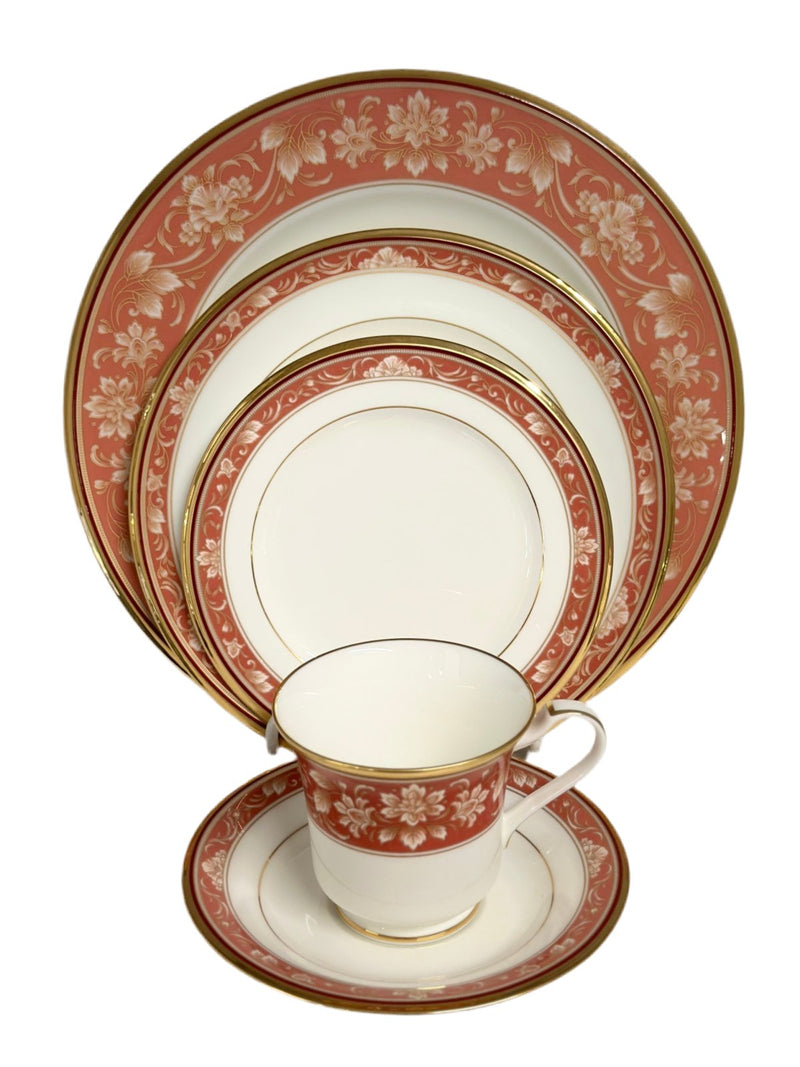 Noritake Noritake Luxemburg - 5 Piece Place Setting   