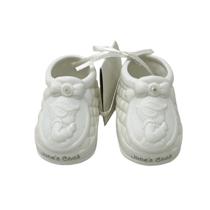 Precious Moments Precious Moments Birthstone Baby Shoe Ornament ( June's Child )