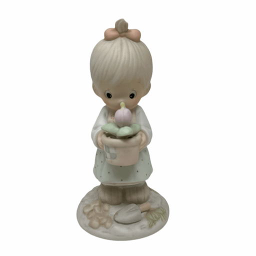 Precious Moments Precious Moments May - Calendar Girls