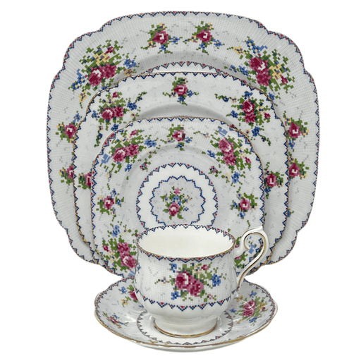 Royal Albert Royal Albert Petit Point China - 5 Piece Place Setting