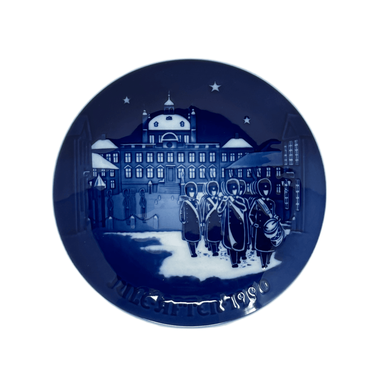 Royal Copenhagen Copenhagen Bing & Grondahl Changing Of the Guards Christmas Plate