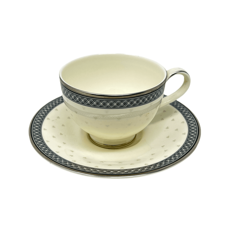 Royal Doulton Burlington Tea Cup & Saucer Set by Royal Doulton