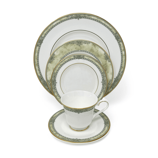 Royal Doulton Royal Doulton Isabella - 5 Piece Place Setting