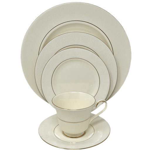 Royal Doulton Royal Doulton Julianne - 5 Piece Place Setting