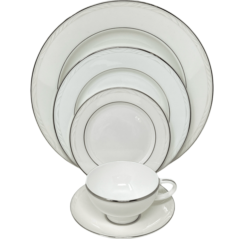 Royal Doulton Royal Doulton Mystique - 5 Piece Place Setting