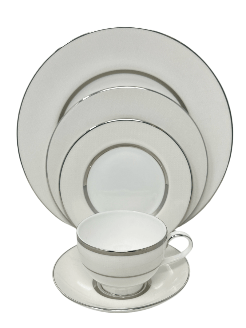 Royal Doulton Royal Doulton Platinum Silk - 5 Piece Place Setting