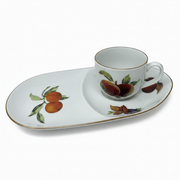 Royal Worcester Royal Worcester Evesham Gold Breakfast Cup & Snack Plate Set