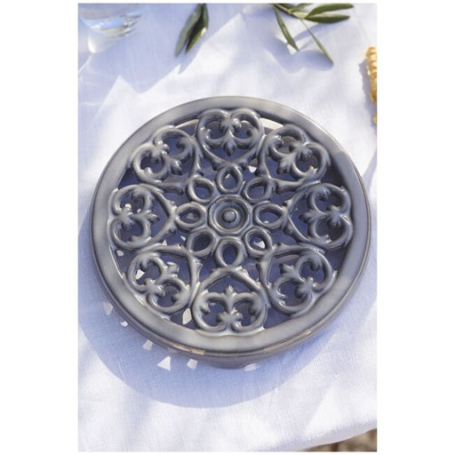 Staub_Staub Cast Iron 23cm Round Lily Trivet - Graphite Grey_