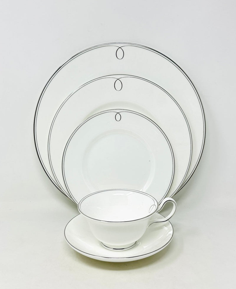 Wedgwood Wedgwood Barbara Barry Embrace - 5 Piece Place Setting