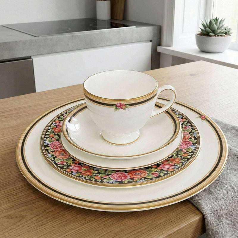 Wedgwood Wedgwood Clio - 5 Piece Place Setting