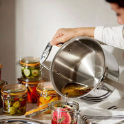 All-Clad All-Clad G5 Graphite Core Stainless Steel 5-ply Bonded 4qt (3.8L) Sauce Pan with Lid   