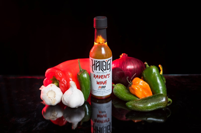 Halogi Hot Sauce Halogi Raven's Wine Garlic Sriracha Hot Sauce