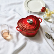 Le Creuset Le Creuset Cast Iron 1.9L Heart Cocotte