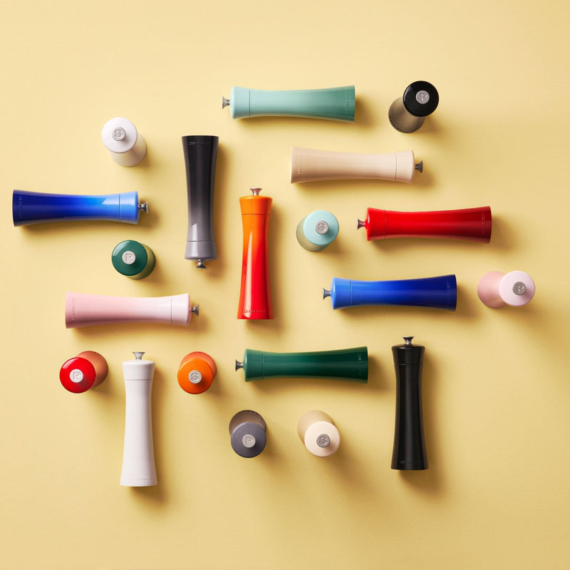 Le Creuset Le Creuset Minimalist Salt & Pepper Mills Set   
