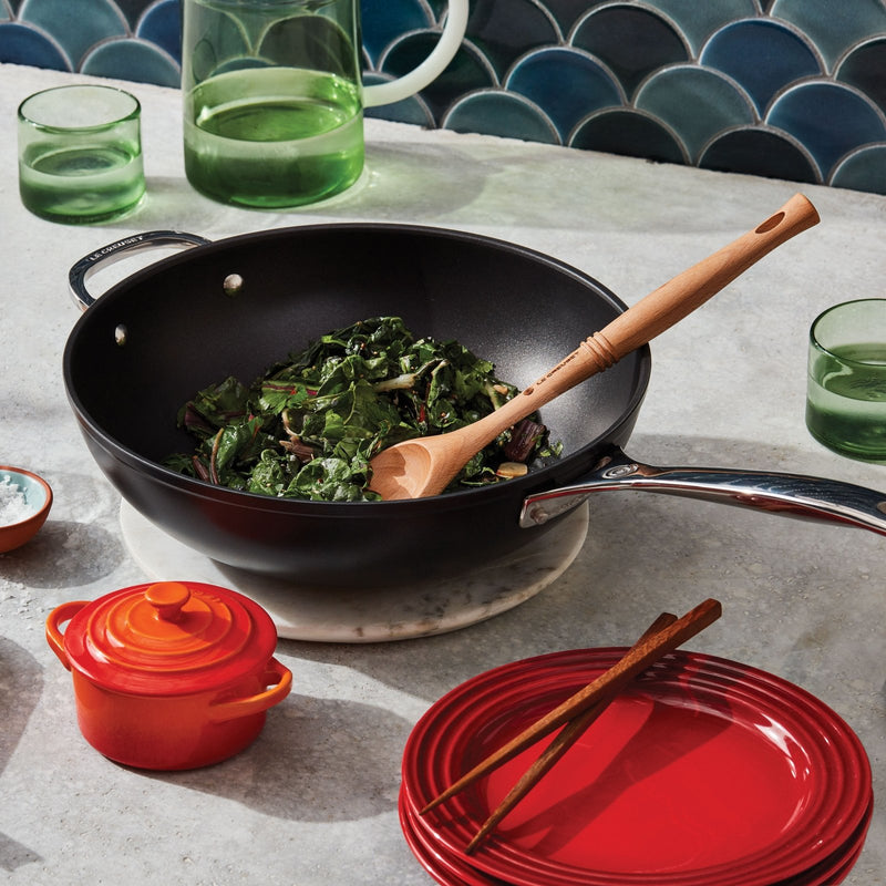 Le Creuset Le Creuset Toughened Nonstick Pro Stir Fry Pan   