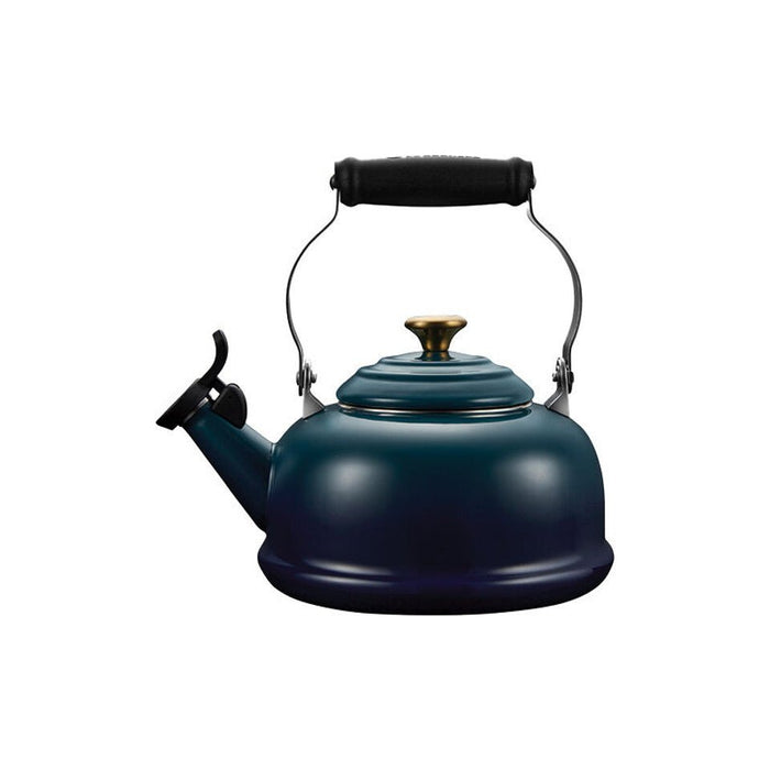 Le Creuset Whistling Kettle - Classic Kettles Le Creuset Agave  