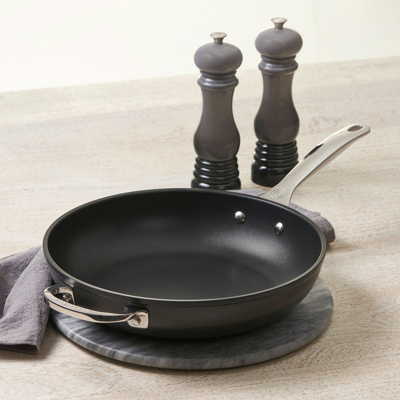 Le Creuset Le Creuset Toughened Nonstick Pro Deep Fry Pan   