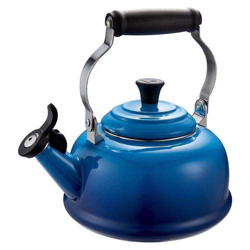 Le Creuset Le Creuset Whistling Kettle - Classic Blueberry  