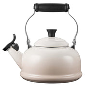 Le Creuset Le Creuset Whistling Kettle - Classic Meringue  