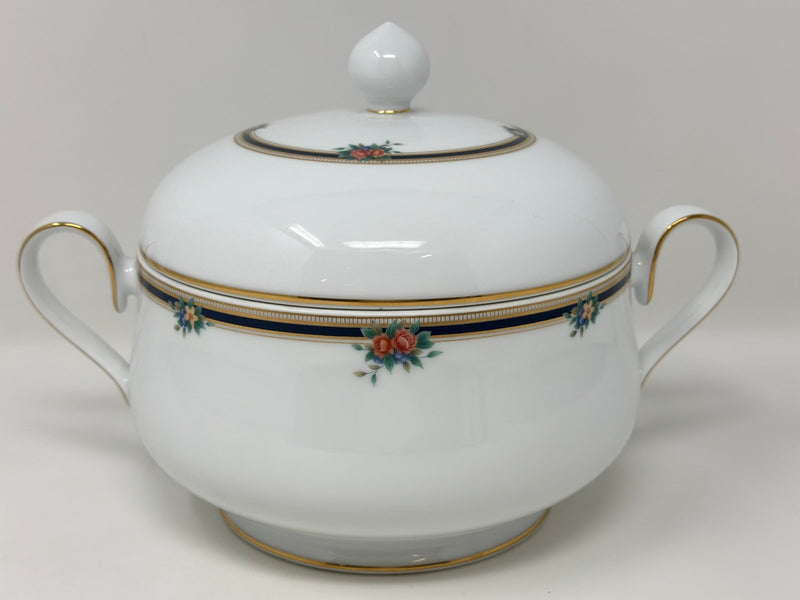 Noritake Noritake April Poem Covered Vegetable   