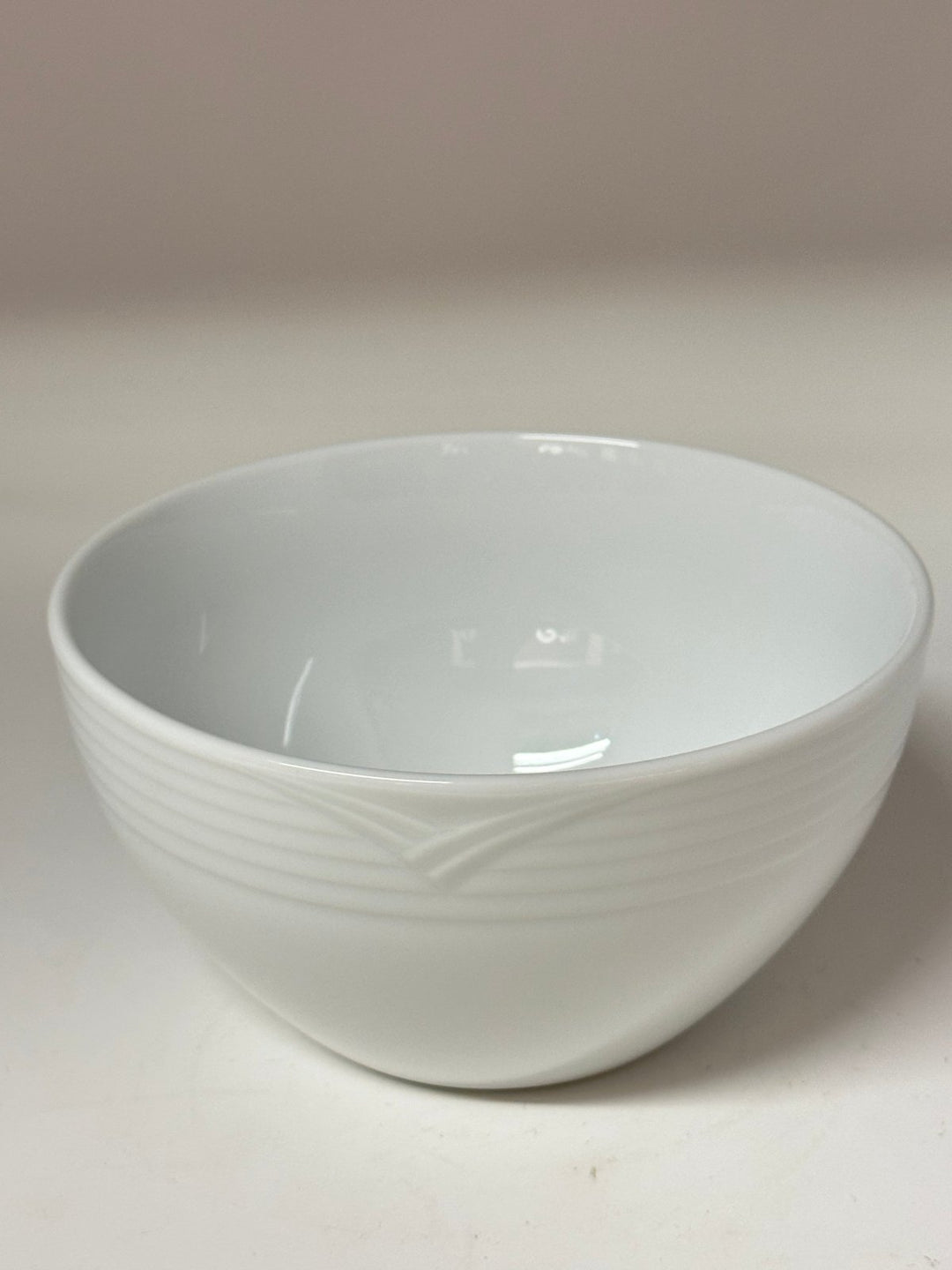Noritake Arctic White Large Bowl - Kitchen Smart