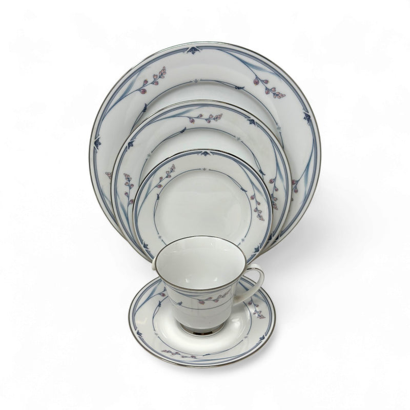 Noritake Noritake Chelsea Morn - 5 Piece Place Setting   
