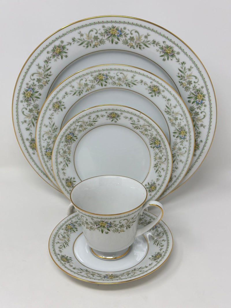 Noritake Noritake Green Hill - 5 Piece Place Setting   