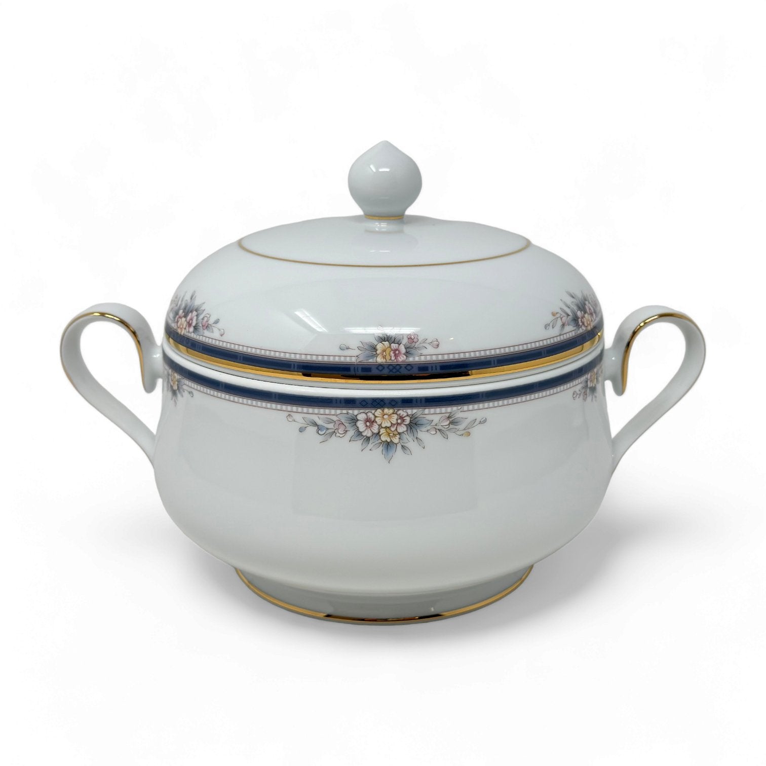 Noritake Ontario Covered Vegetable Bowl - Kitchen Smart