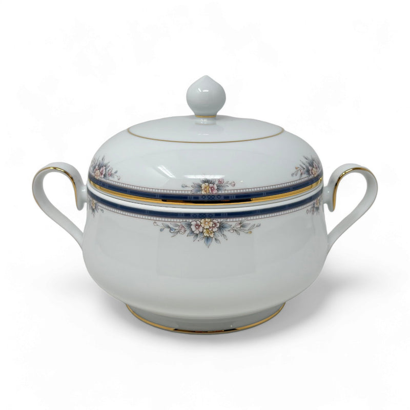 Noritake Noritake Ontario Covered Vegetable Bowl   