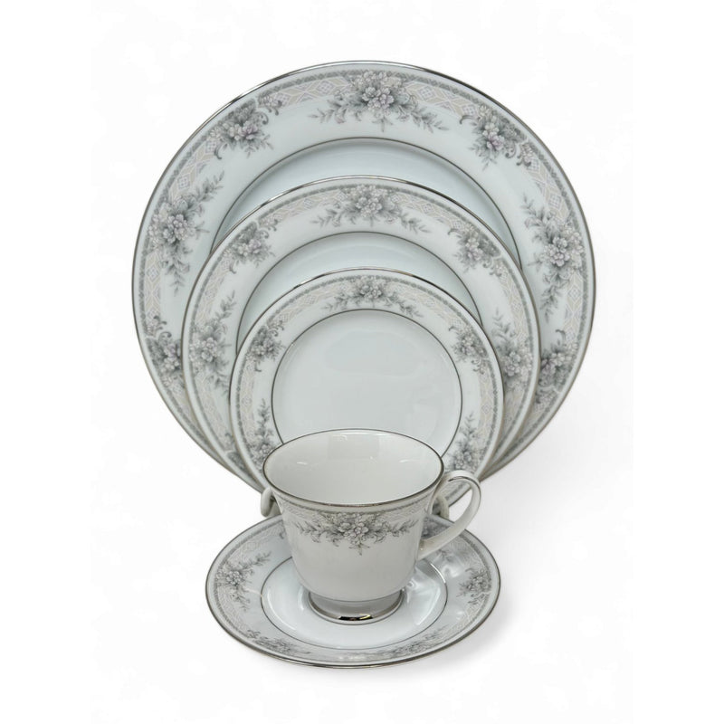 Noritake Noritake Sweet Leilani - 5 Piece Place Setting   