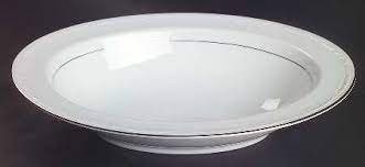 Noritake White Scapes Whitecliff Platinum Oval Vegetable - Kitchen Smart