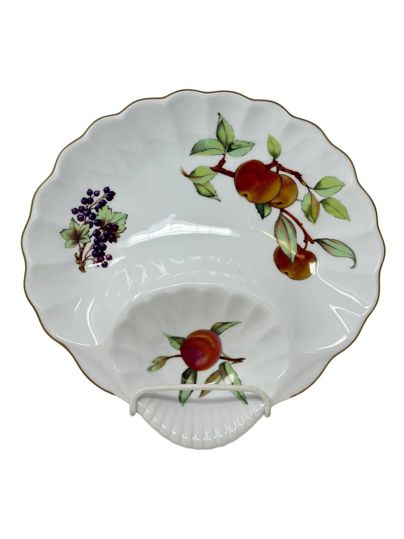 Royal Worcester Royal Worcester Evesham Gold Shell Crudite   