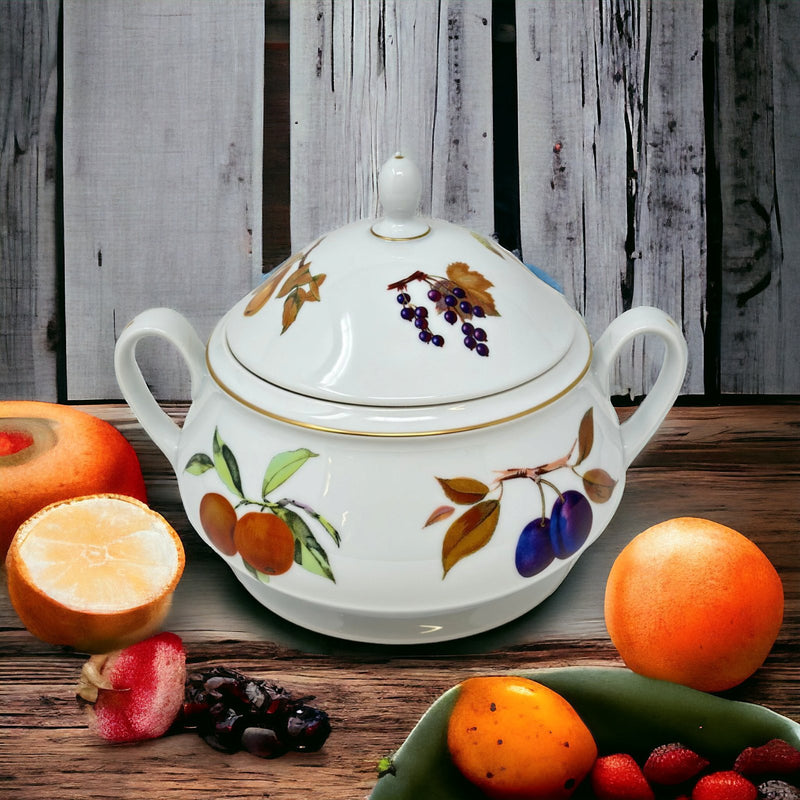 Royal Worcester Royal Worcester Evesham Gold Soup Tureen   
