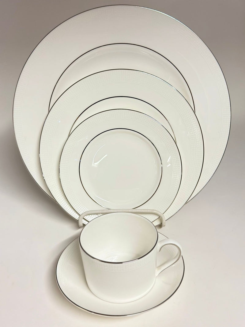 Wedgwood Wedgwood Vera Wang Blanc Sur Blanc - 5 Piece Place Settings   